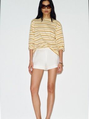 NWOT Reformation Nora Short Ivory - Size XS
